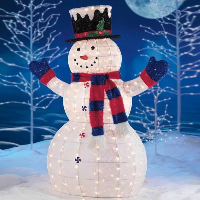 How to make an outdoor snowman decoration